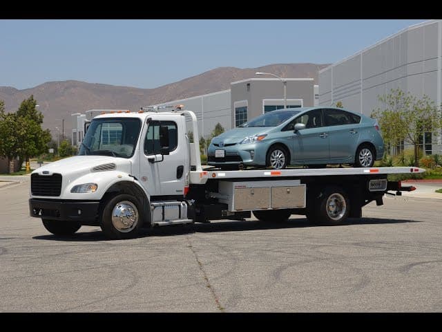 5 Star Auto and More tow truck