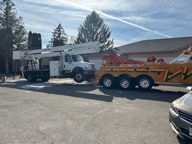 Wheelman Towing and Recovery tow truck