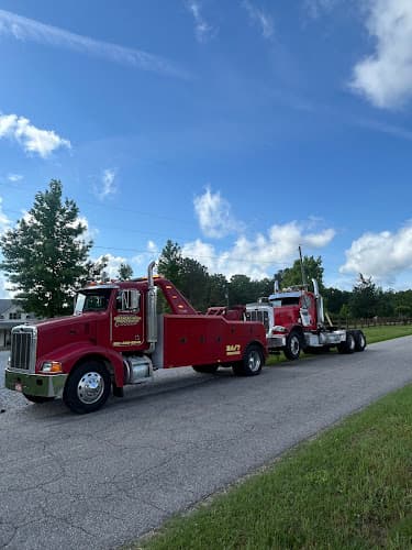 Southern Hook Towing & Recovery tow truck