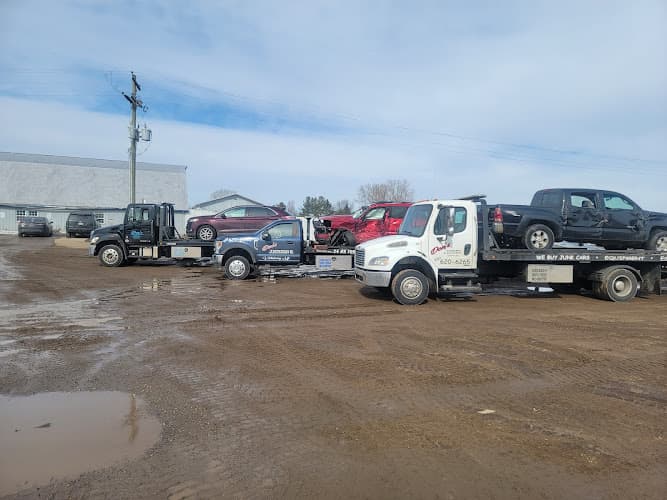 Don's Towing & Recovery tow truck