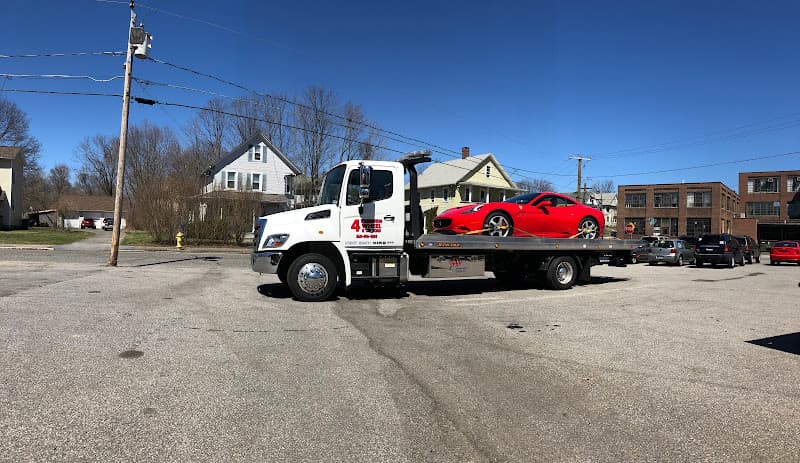 Torrington 4 Wheel & Off-Road tow truck