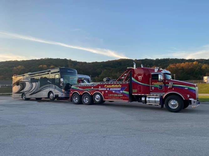 Candido’s Heavy Duty Towing & Repair tow truck