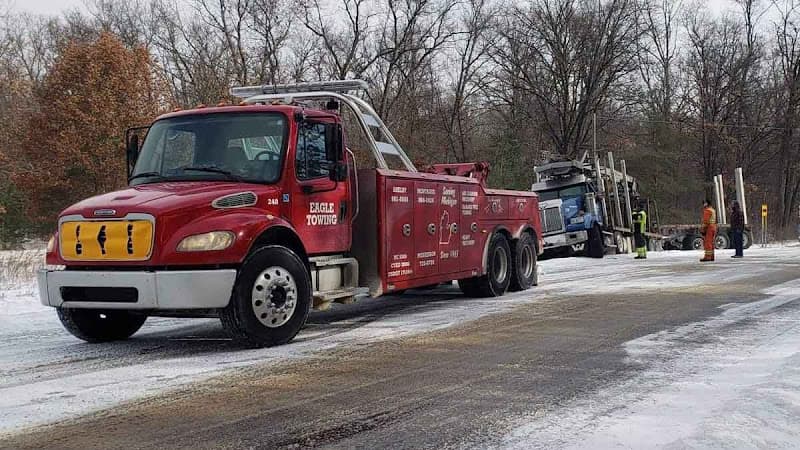 Eagle Towing tow truck