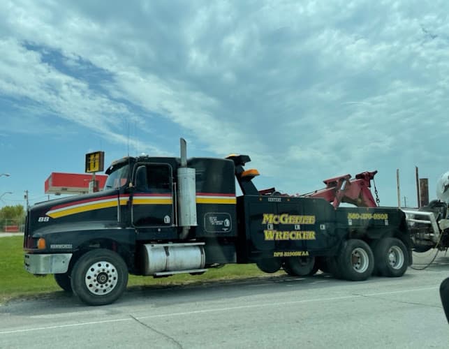McGehee Wrecker Services tow truck