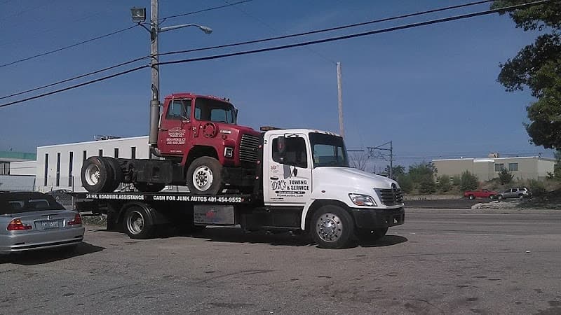 DKs Towing & Cash for Cars Auto Recycling tow truck