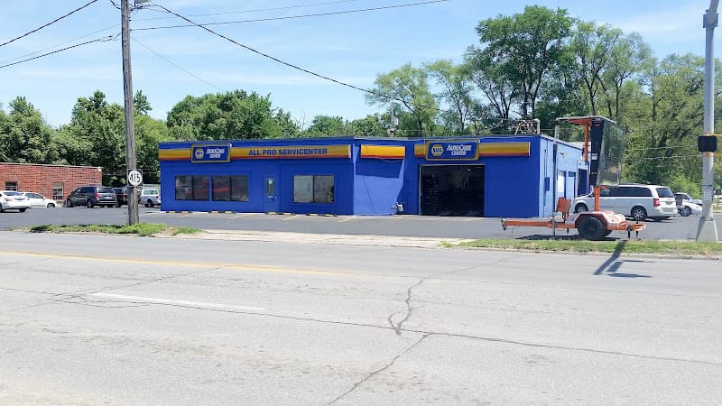 All Pro Servicenter tow truck