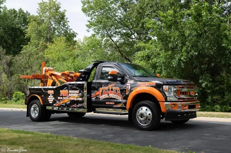 Yeller Towing & Wrecking tow truck