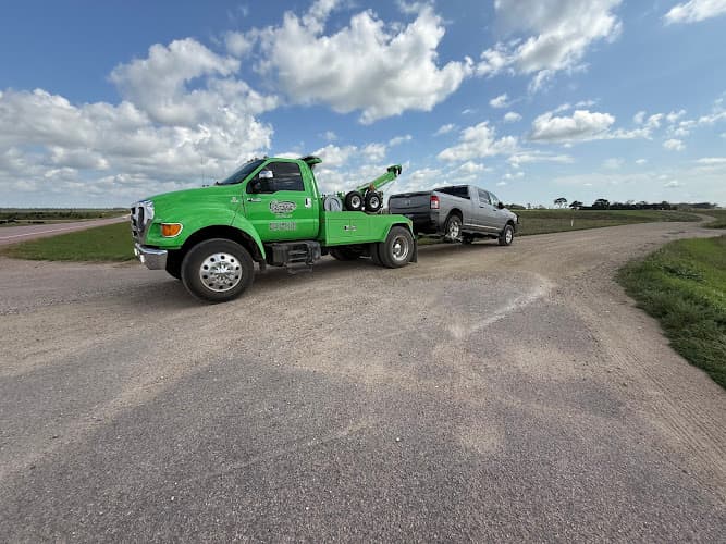 Overweg Auto, Glass & Fuel LLC tow truck