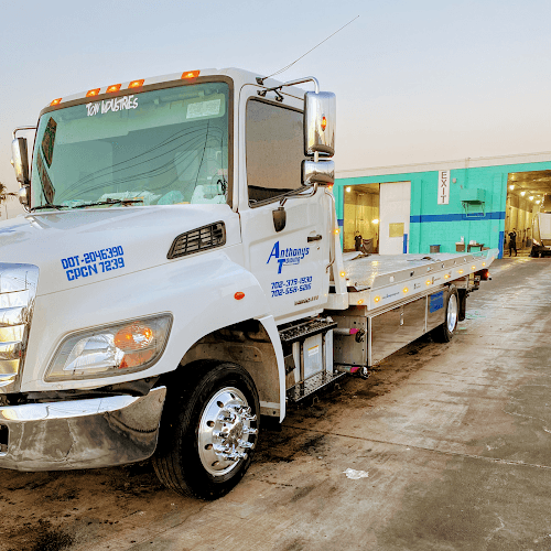 Anthony’s Towing LLC tow truck