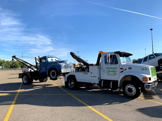 Crossroads Towing and Salvage tow truck