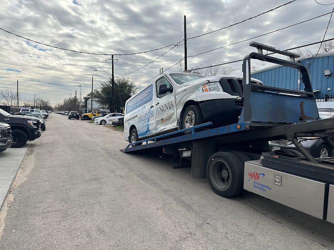 Roadlink Towing Service tow truck