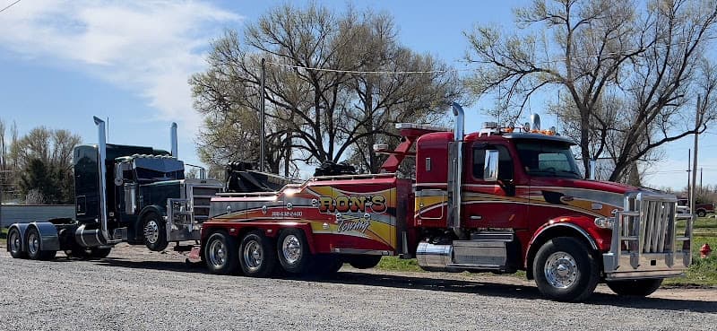 Ron's Towing and Recovery, LLC tow truck