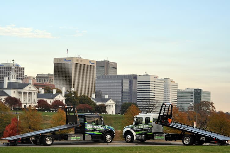 Dennis' Towing & Recovery tow truck