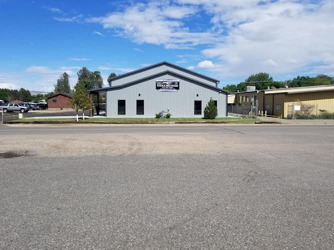 Eagle Recovery 24 Hour Towing & Repair tow truck