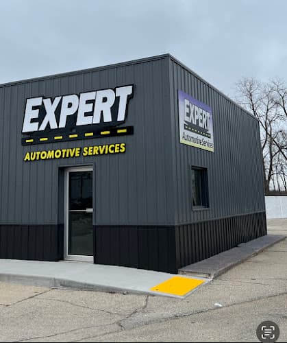 Expert Automotive Services & 24 Hour Towing tow truck