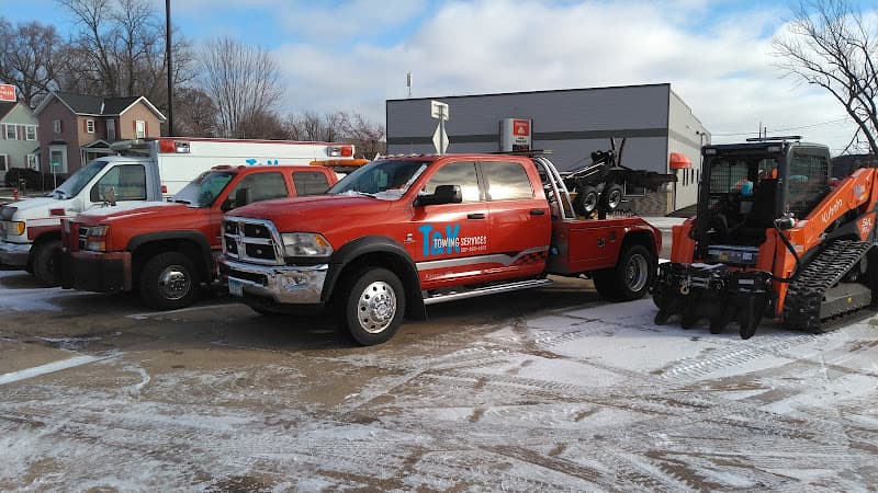 T&K Towing Service LLC tow truck