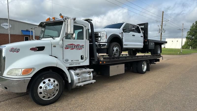 Phillips Towing tow truck