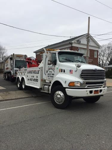 Lakeville Towing & Heavy Truck Repair tow truck