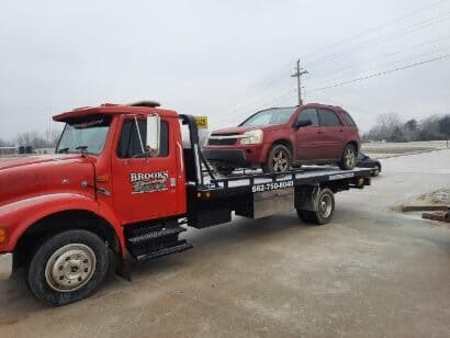 Brooks Towing, light an medium duty towing Service & Repossession service/ owner Shane Brooks tow truck