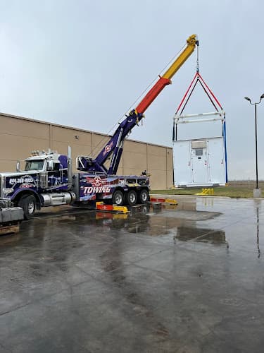 Gulf States Towing tow truck
