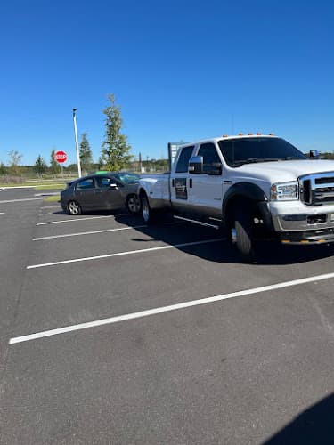 Double T Towing & Roadside tow truck