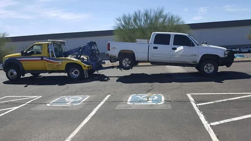 Jorgies Towing tow truck