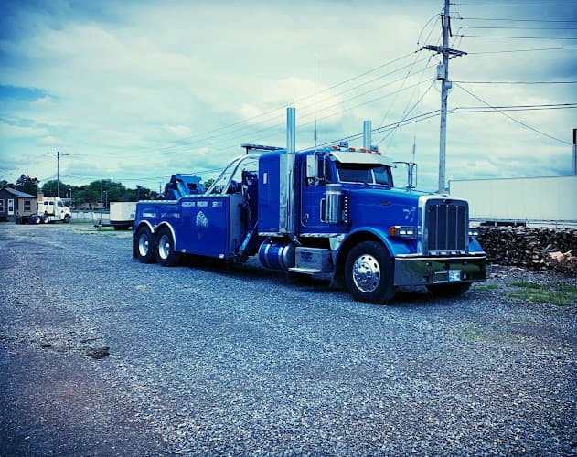 Apache 24 Hr Wrecker Service/ 24 Hr Roadside Service tow truck