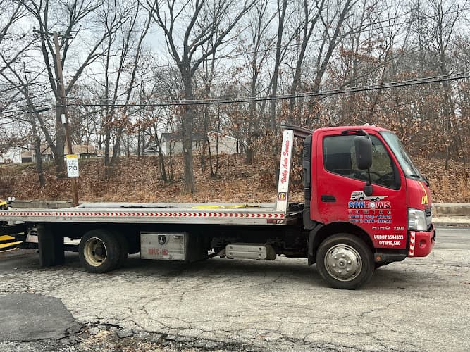 Santows Towing and Services tow truck