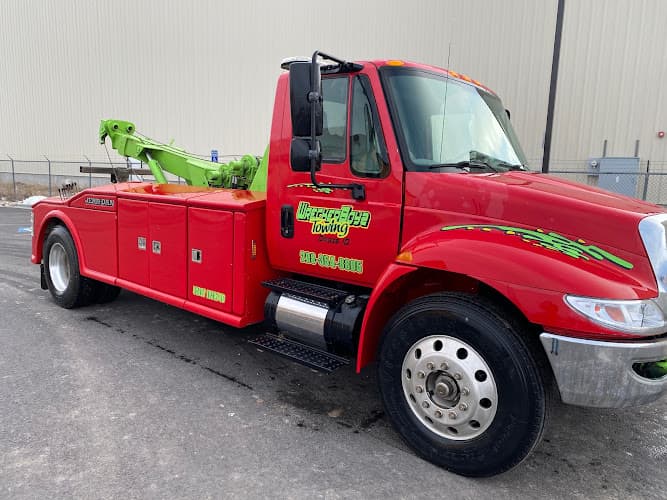 Wreckerboyz Towing tow truck