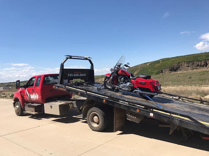 Brady's Towing and Recovery tow truck