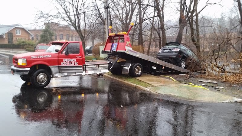 Stamford Towing tow truck