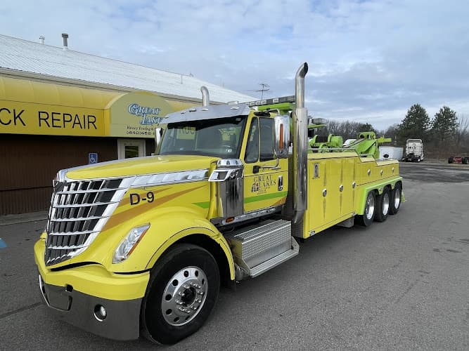 Great Lakes Towing & Repair LLC tow truck