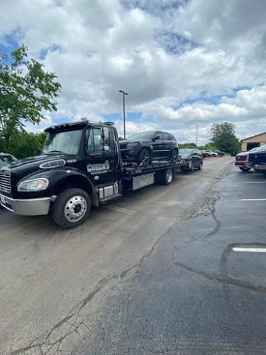 Chuck's Wrecker Service tow truck