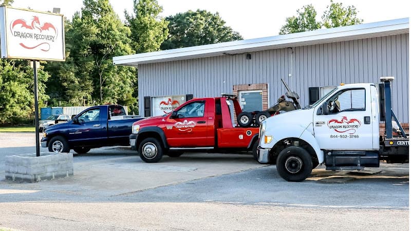 Dragon Recovery tow truck