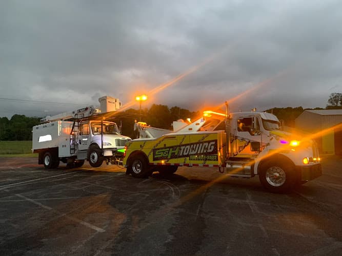 S&H Towing, Inc. tow truck